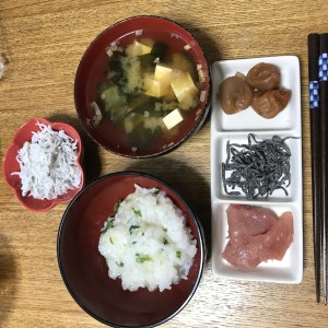 七草粥の朝食